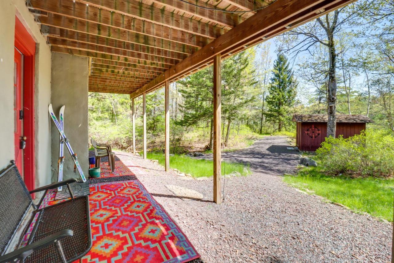 Lakefront Poconos Vacation Rental With Swim Dock! Long Pond Εξωτερικό φωτογραφία