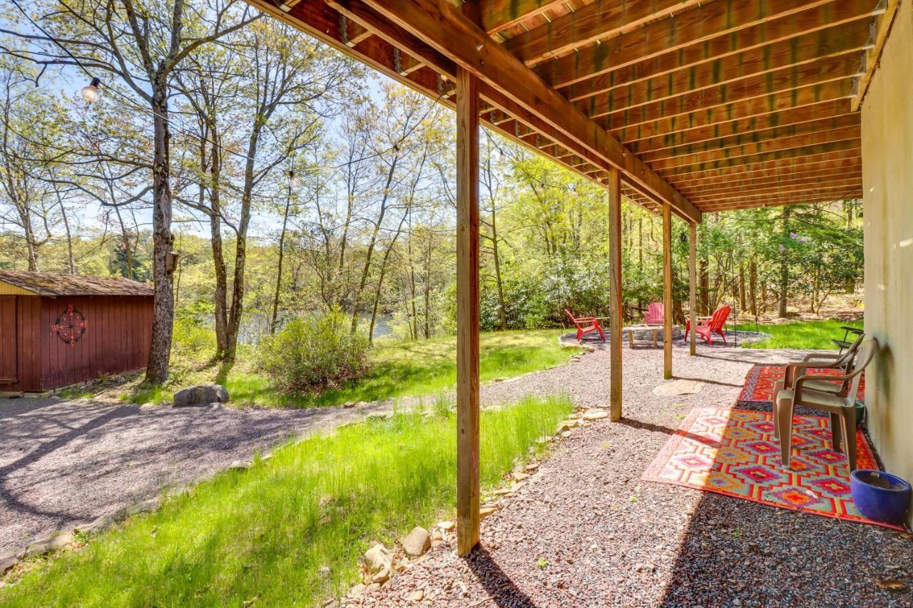 Lakefront Poconos Vacation Rental With Swim Dock! Long Pond Εξωτερικό φωτογραφία