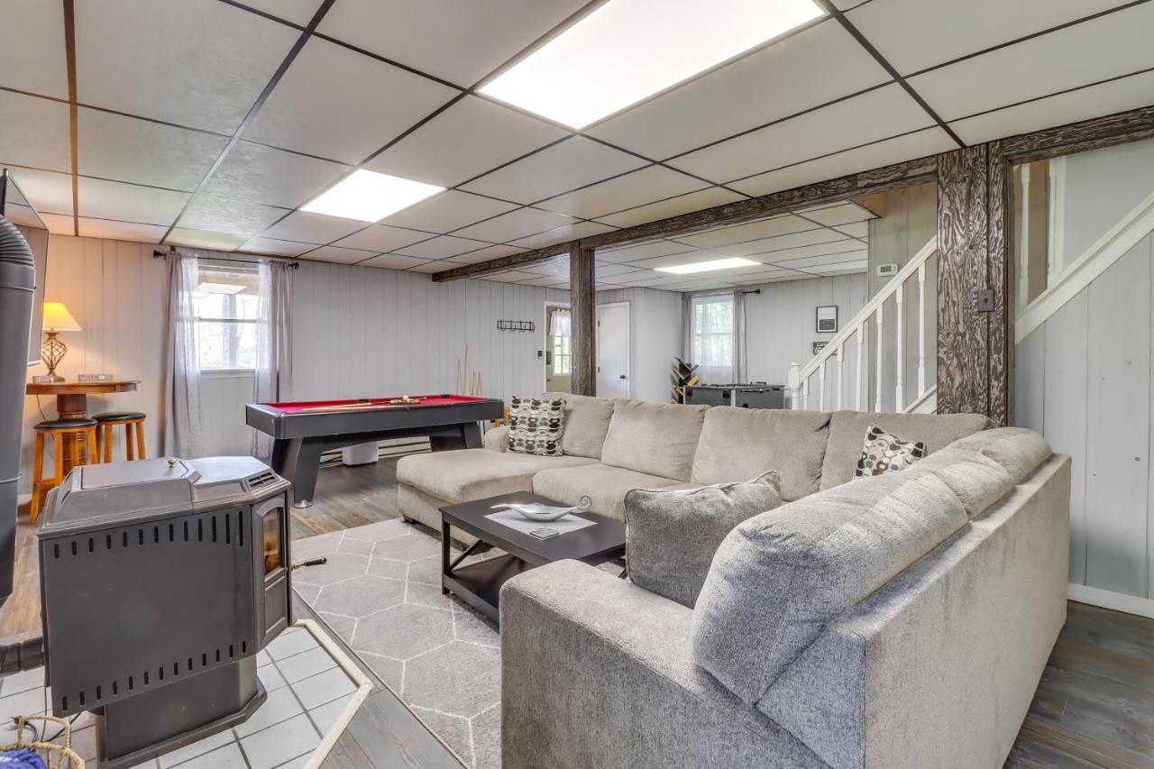 Lakefront Poconos Vacation Rental With Swim Dock! Long Pond Εξωτερικό φωτογραφία